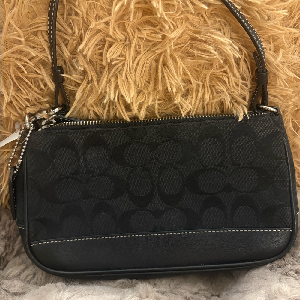 Coach DEMI VINTAGE Y2K Signature Mini Handbag/Wristlet Creed:H0671-06094